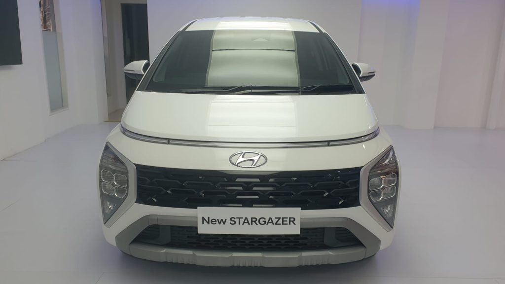 Promo Harga Hyundai Stargazer Jakarta 2024-2025 White 2