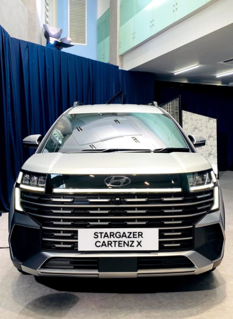 Promo Harga Hyundai Stargazer Cartenz X 2026 Indonesia Silver Matte 7