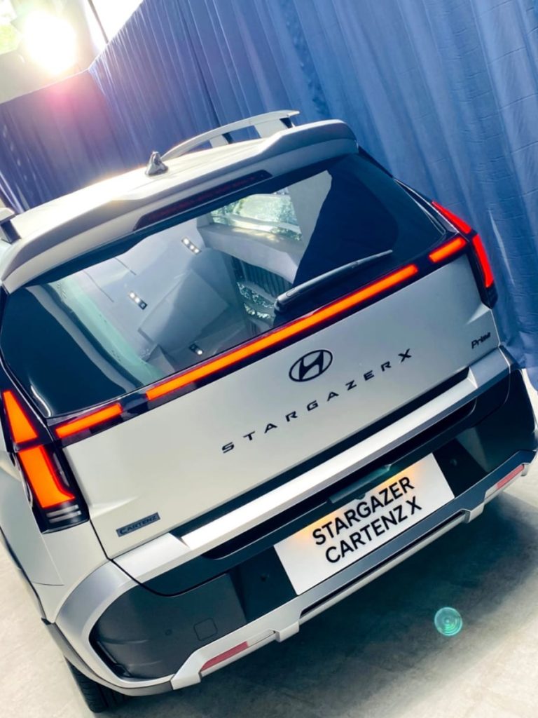 Promo Harga Hyundai Stargazer Cartenz X 2026 Indonesia Silver Matte 7b