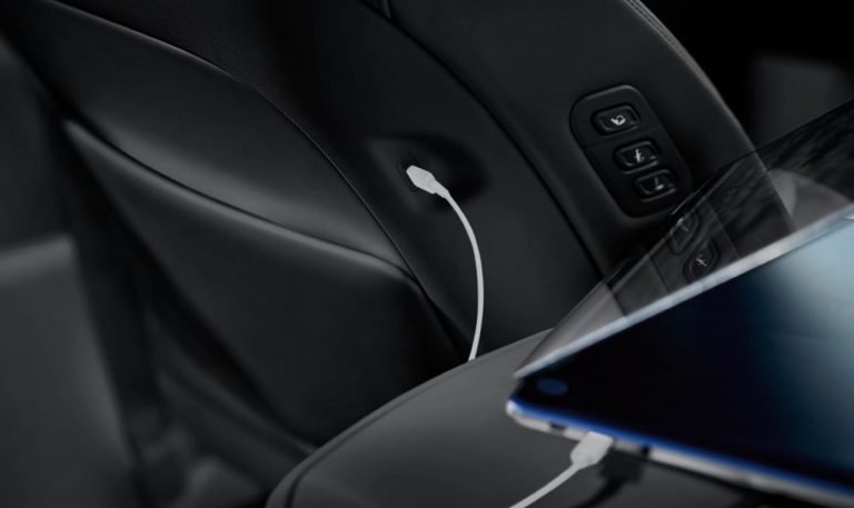 1278x760-100w-usb-port-ioniq9.jpeg